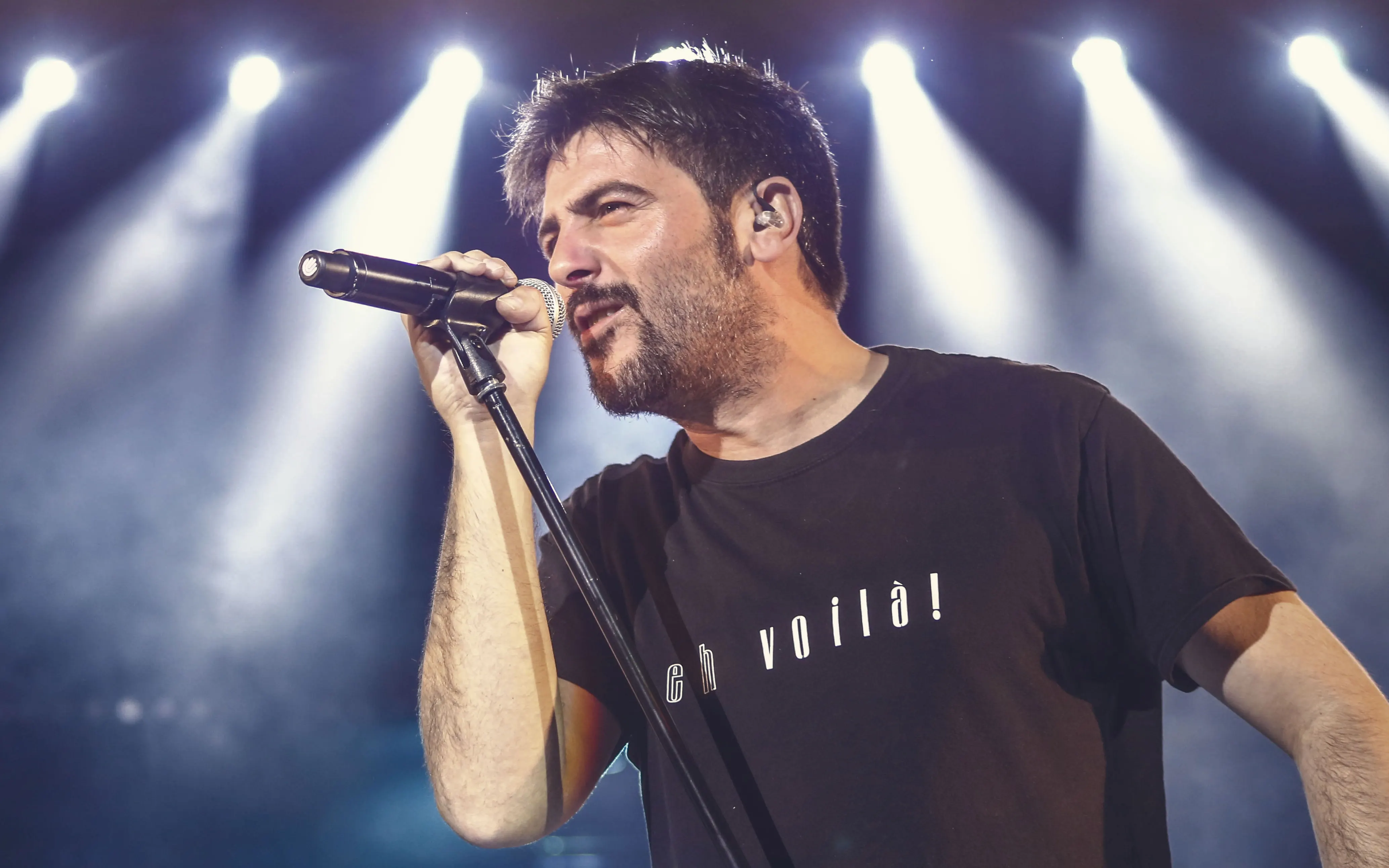 Cantante en concierto